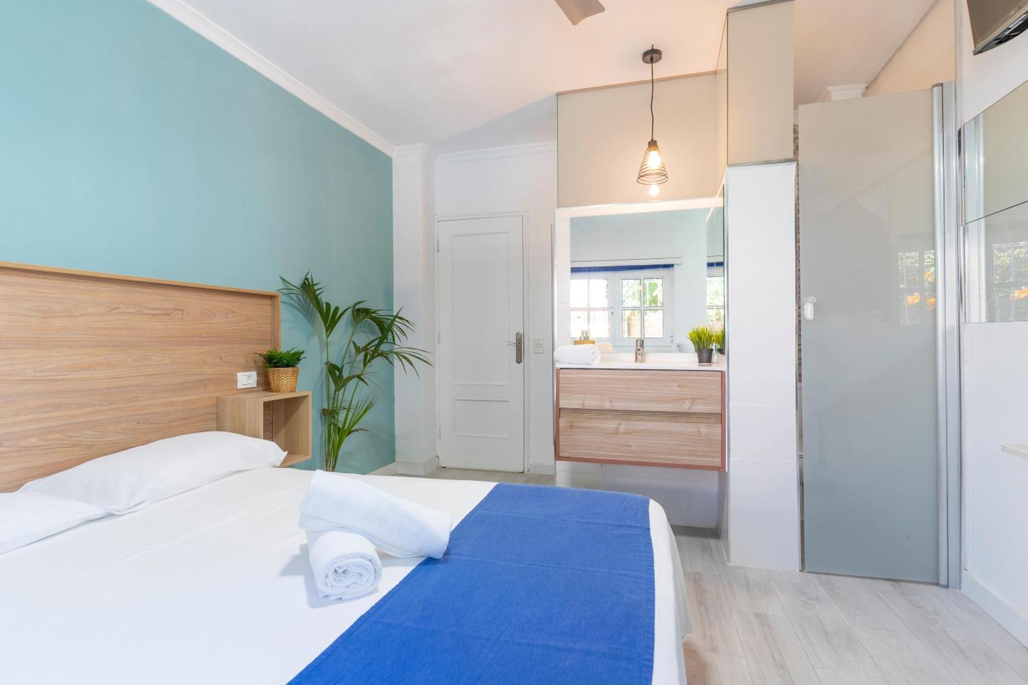Guest House Villa Neon Tenerife อาโรนา ภายนอก รูปภาพ